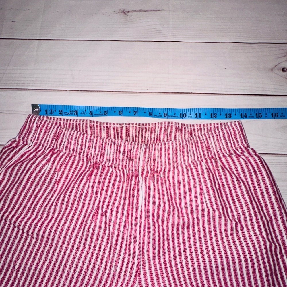 Liz Claiborne Red & White Pinstripe Pajama Set | Size M Classic Cute Comfortable - Picture 4 of 11